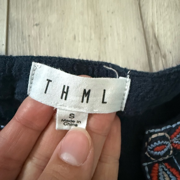 Anthropologie THML 100% cotton embroidered tank top size small - Picture 3 of 5